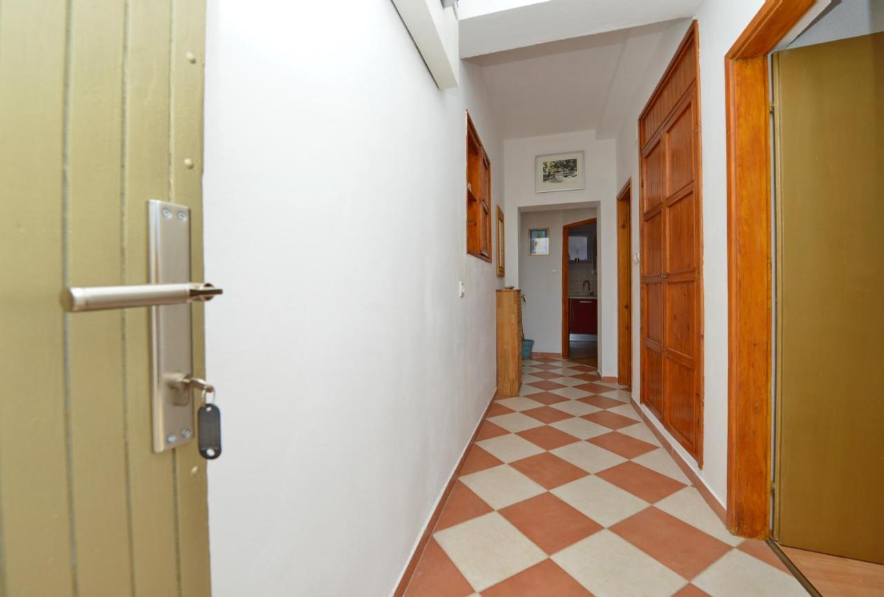 Beautiful 1-Bed Apartment Kristijan Задар Екстериор снимка